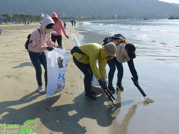 Các phong trào dọn rác tại bãi biển